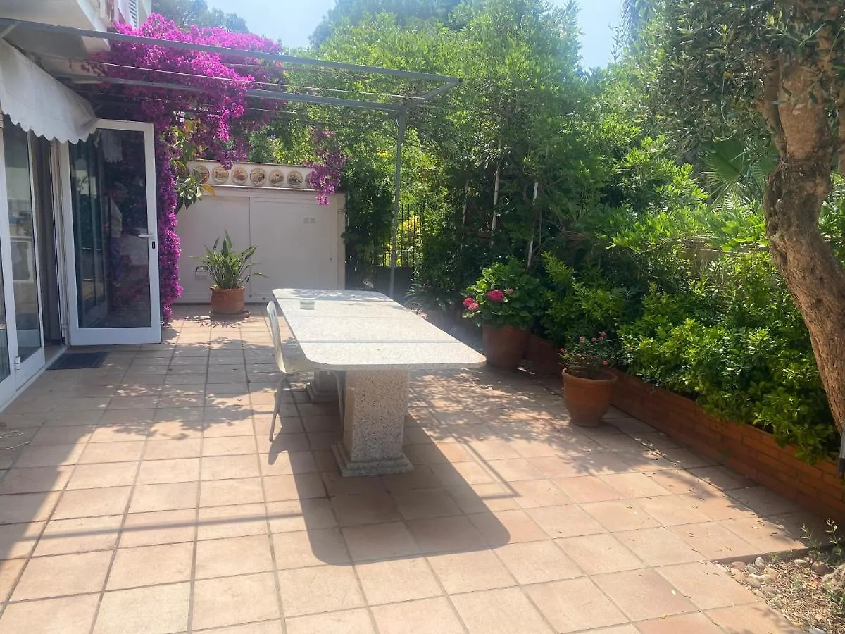 Riera Baixos Villa Tamariu